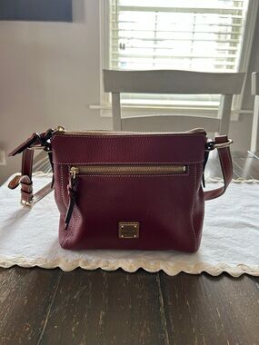 Dooney & Bourke NWOT Burgundy Pebble Leather Crossbody with Gold Hardware
